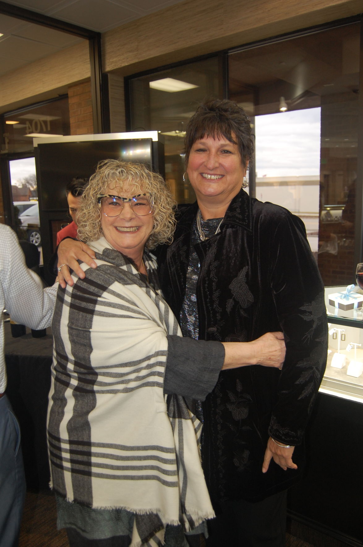 Debi Grossman, Cat Woods